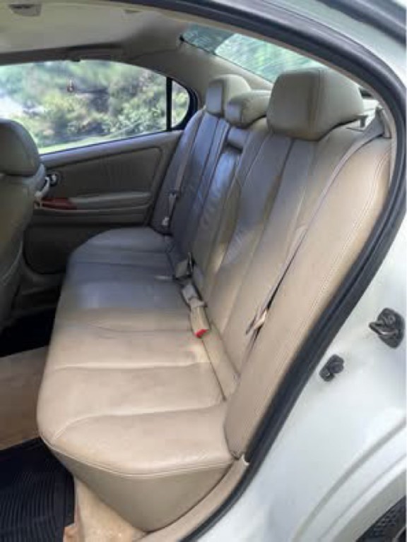 2003 INFINITI I35 Image 10