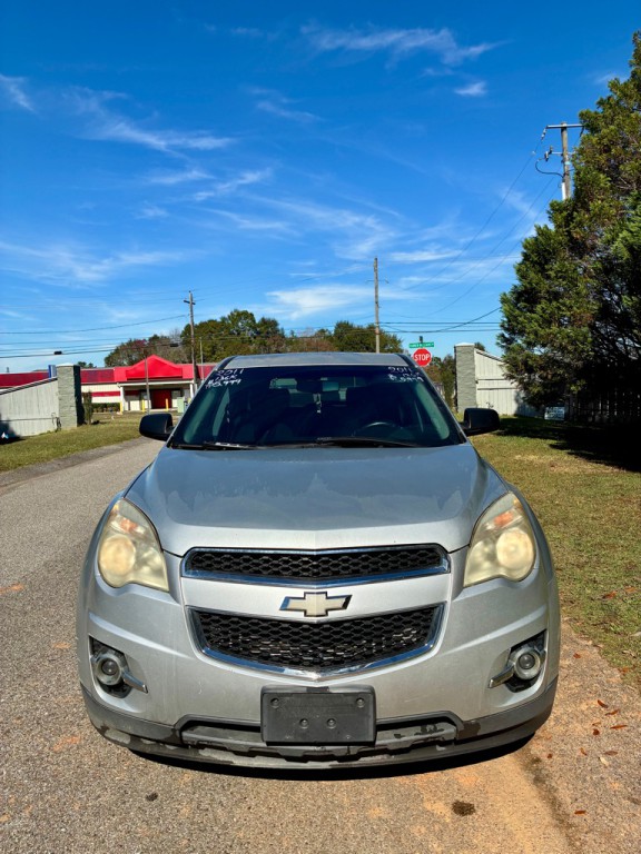 2011 Chevrolet Equinox Image 2