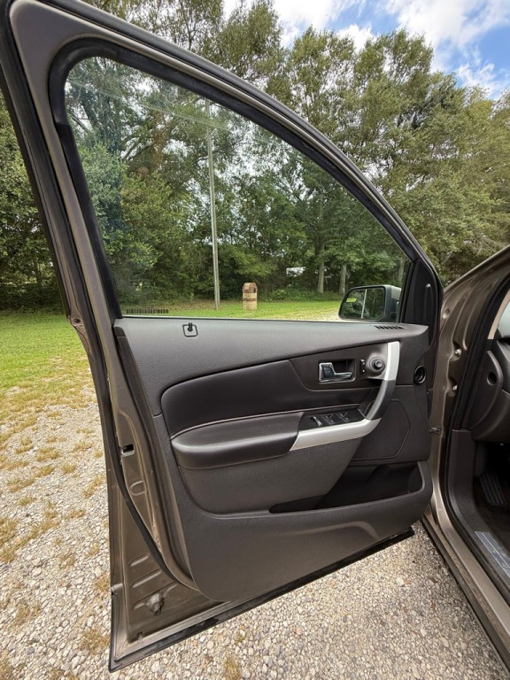 2014 Ford Edge Image 11