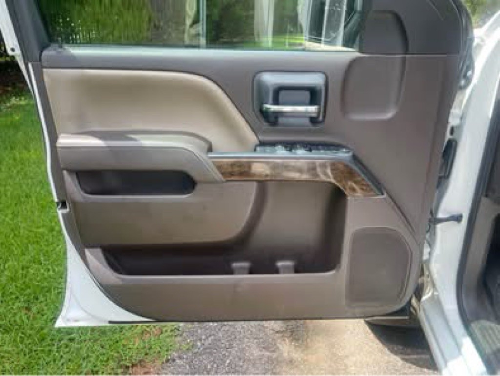 2015 Chevrolet Silverado 1500 Image 9