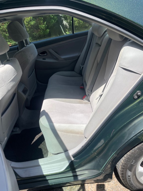 2011 Toyota Camry Image 11