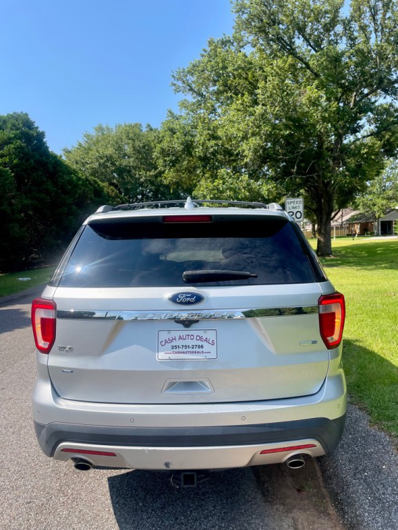 2016 Ford Explorer Image 4