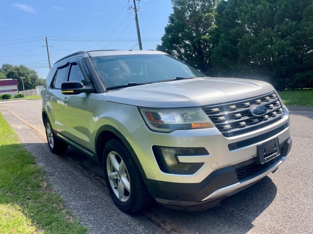 2016 Ford Explorer Image 5