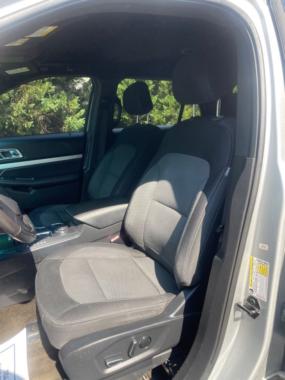 2016 Ford Explorer Image 7