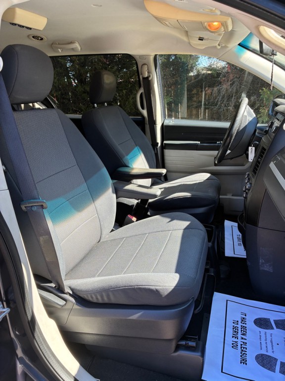 2008 Dodge Grand Caravan Image 16