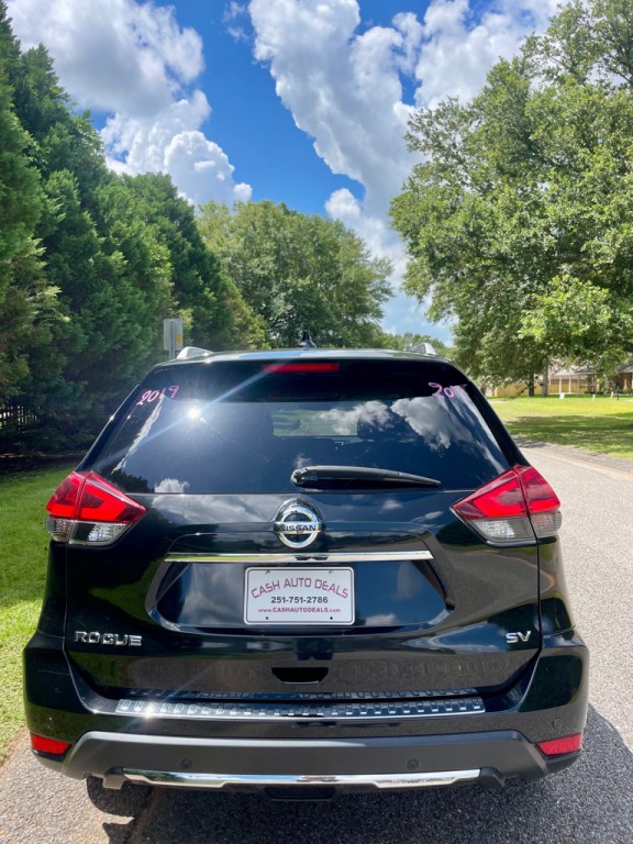 2019 Nissan Rogue Image 4