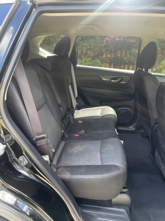 2019 Nissan Rogue Image 10