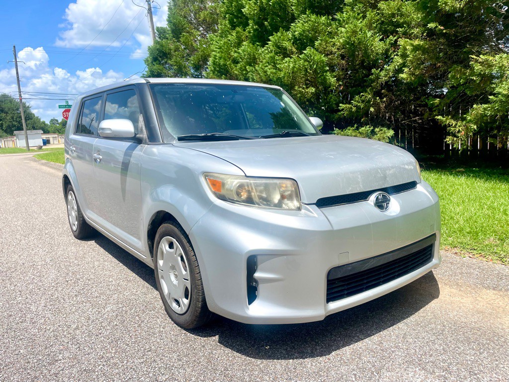 2012 Scion xB Image 5