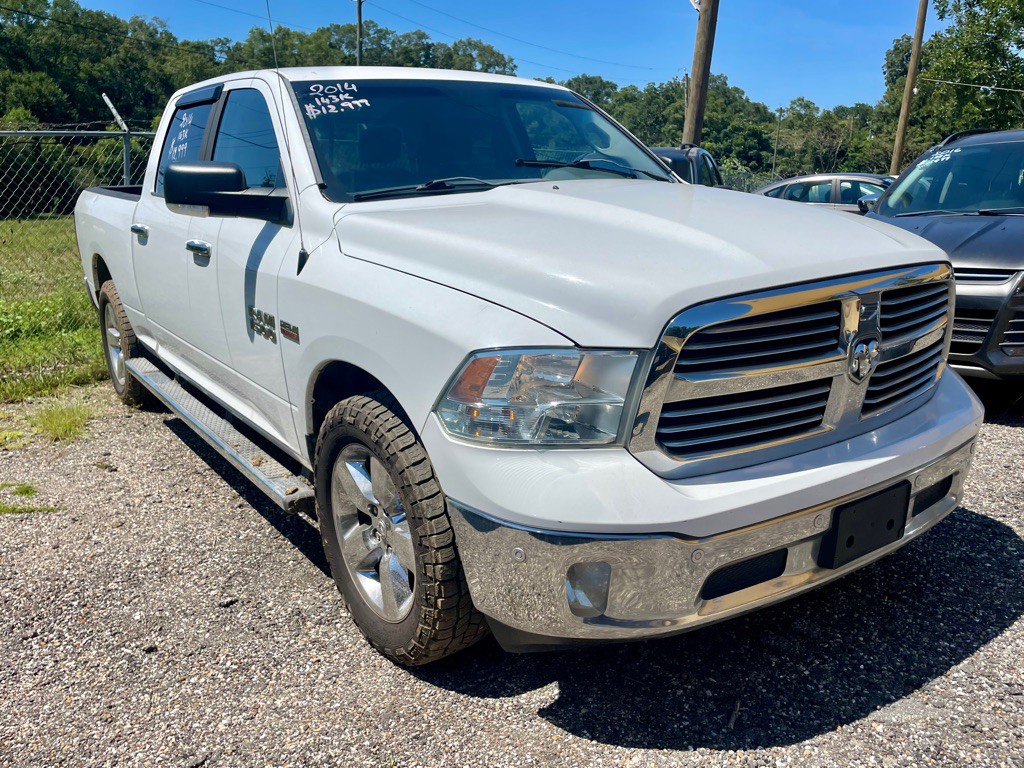 2014 RAM 1500 Image 3