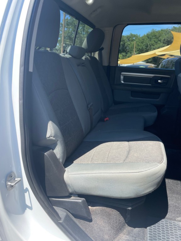 2014 RAM 1500 Image 13