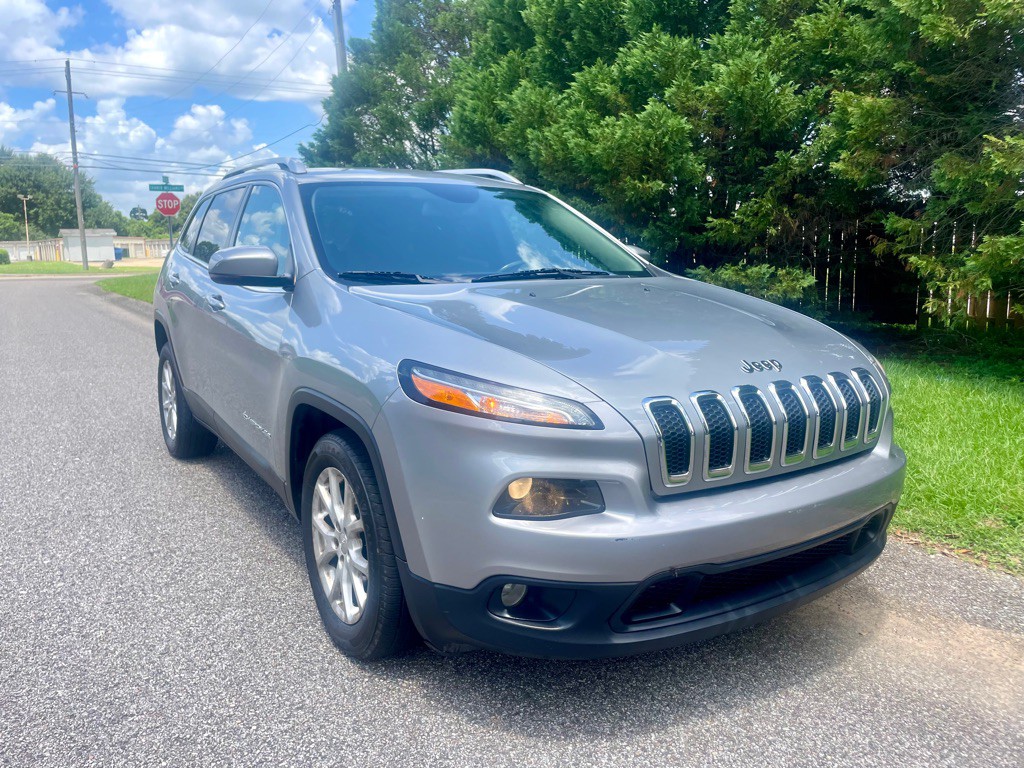 2016 Jeep Cherokee Image 5