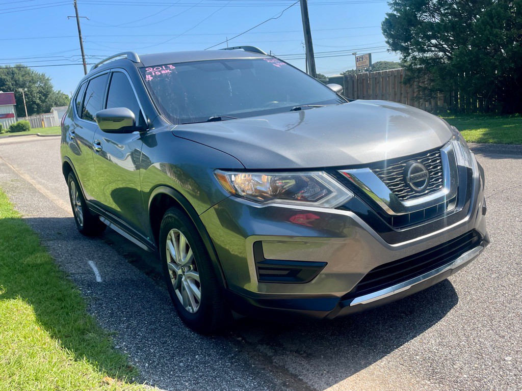 2018 Nissan Rogue Image 4