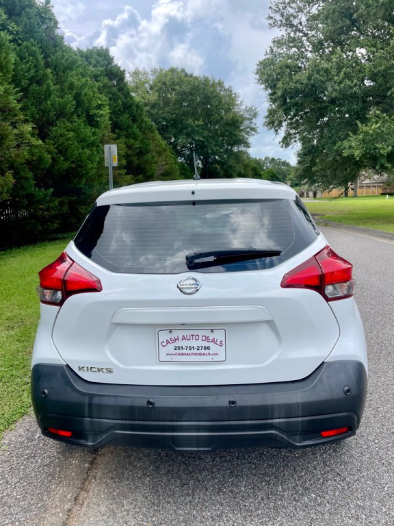 2020 Nissan Kicks Image 4