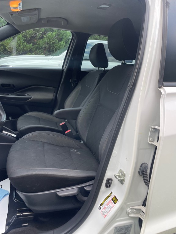 2020 Nissan Kicks Image 9