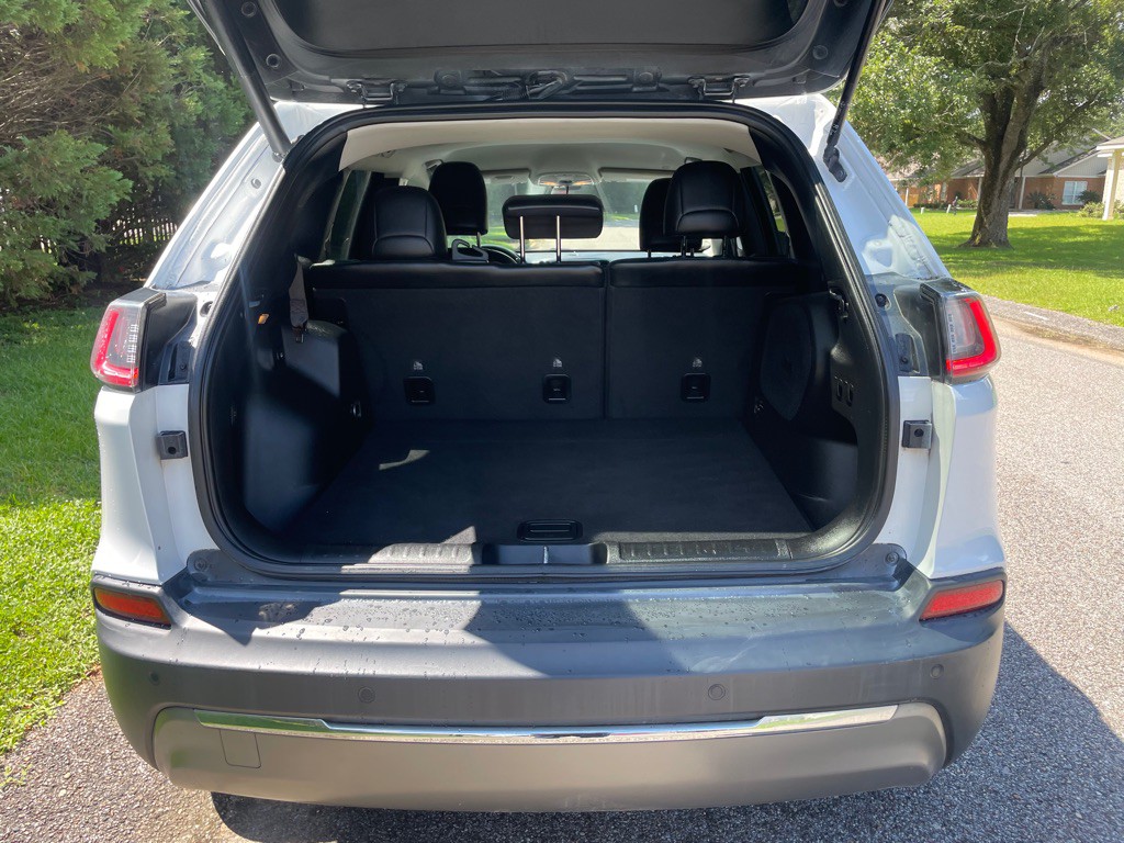 2020 Jeep Cherokee Image 13