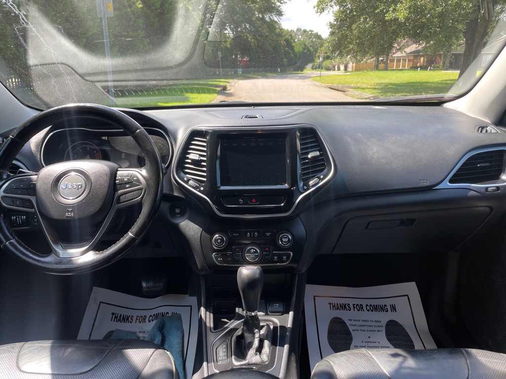 2020 Jeep Cherokee Image 18