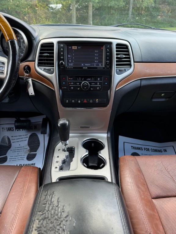 2013 Jeep Grand Cherokee Image 15