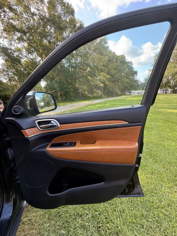 2013 Jeep Grand Cherokee Image 21