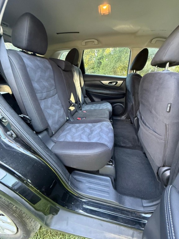 2016 Nissan Rogue Image 14