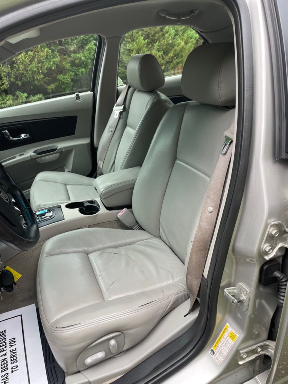 2007 Cadillac CTS Image 8