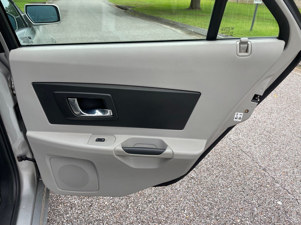 2007 Cadillac CTS Image 13