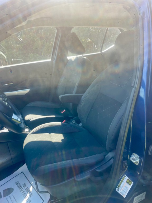 2019 Nissan Kicks Image 8