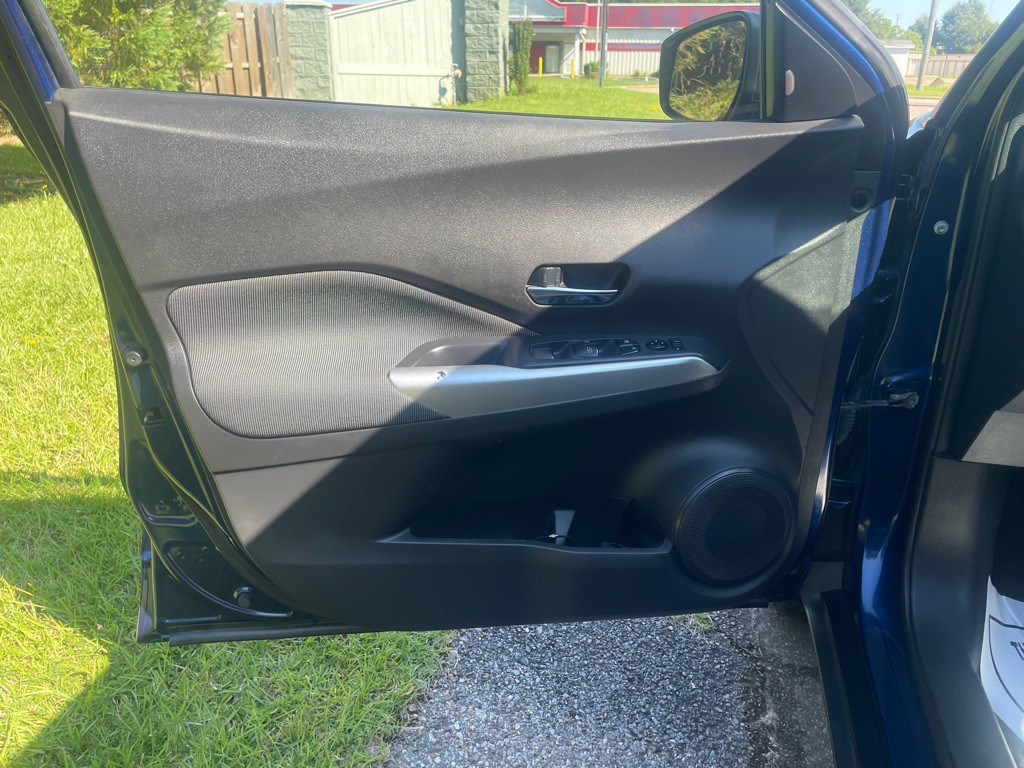 2019 Nissan Kicks Image 9