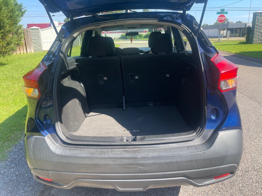 2019 Nissan Kicks Image 12