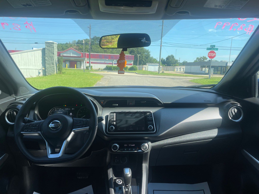 2019 Nissan Kicks Image 17