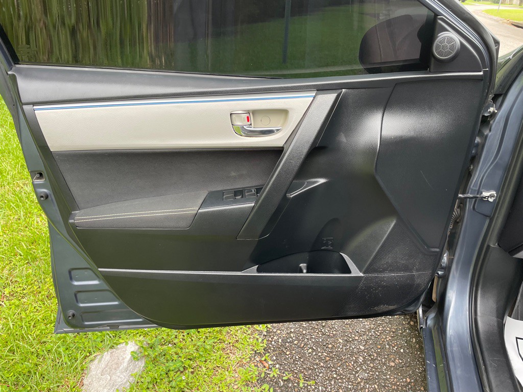 2016 Toyota Corolla Image 8