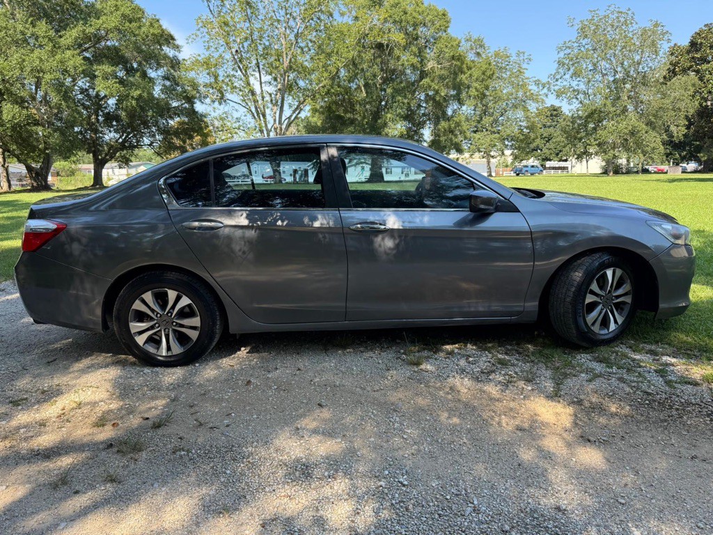 2013 Honda Accord Image 9