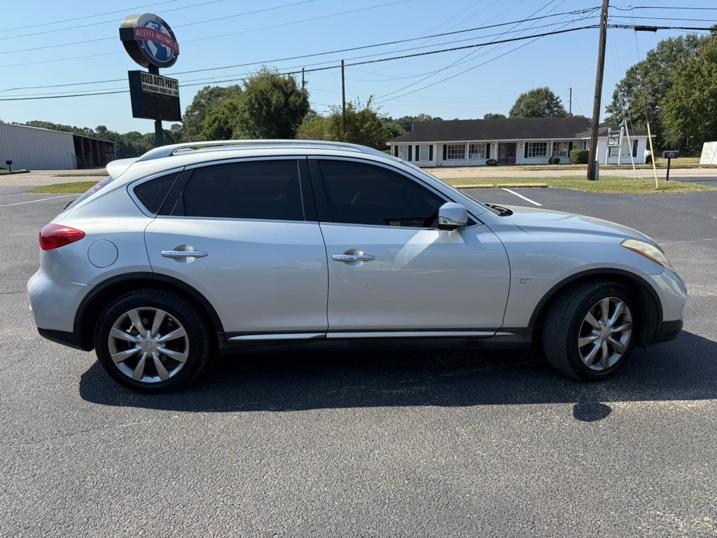 2017 INFINITI QX50 Image 7