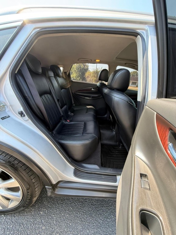 2017 INFINITI QX50 Image 19