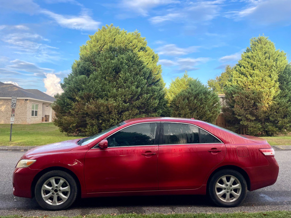 2011 Toyota Camry Image 7