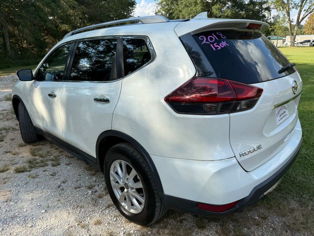 2018 Nissan Rogue Image 4