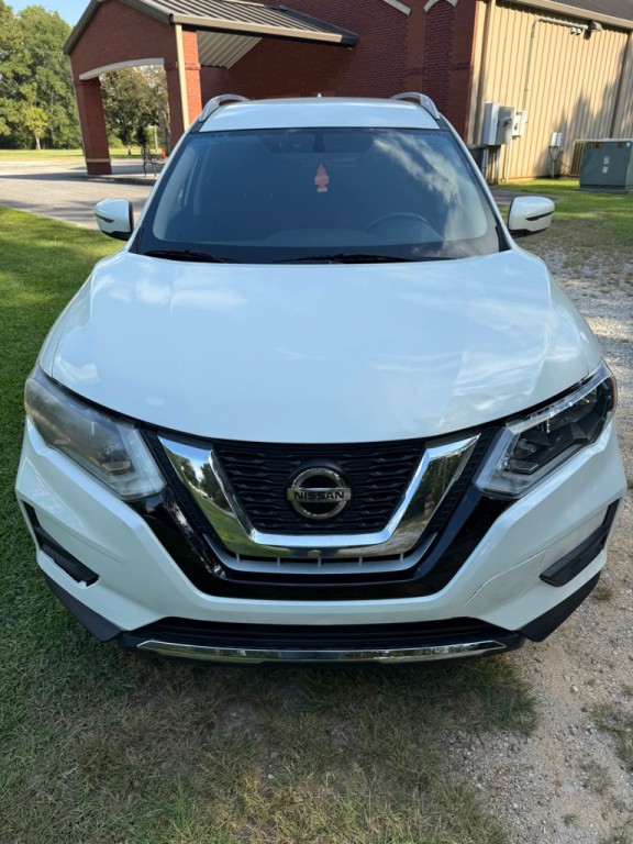 2018 Nissan Rogue Image 8