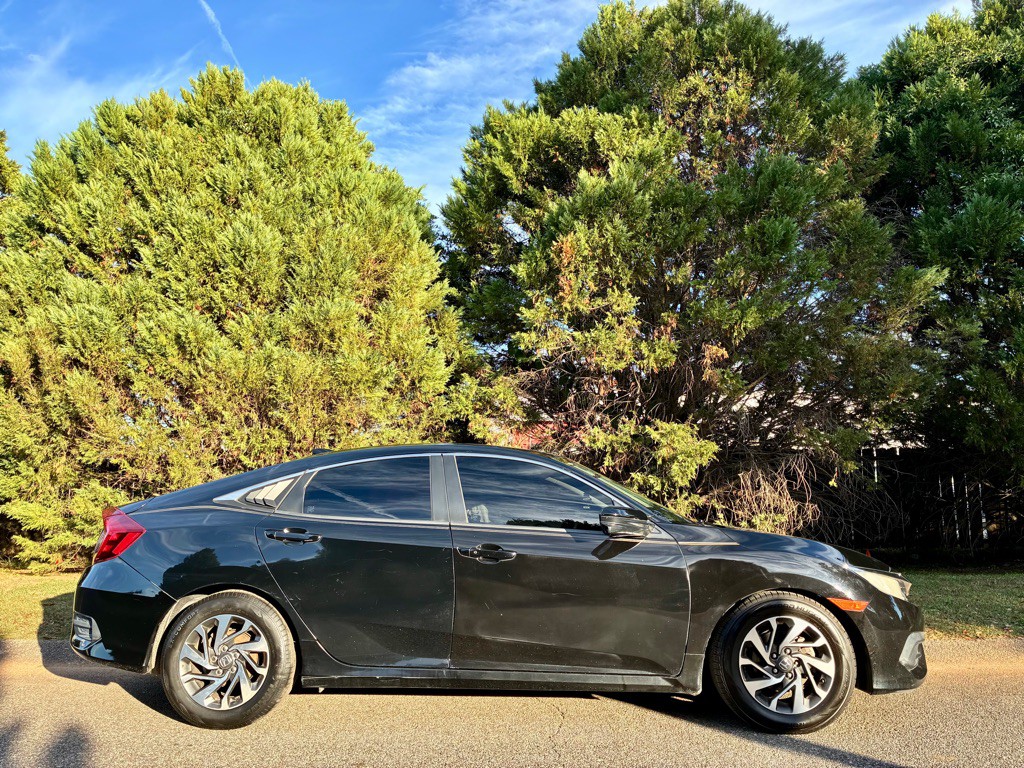 2017 Honda Civic Image 3