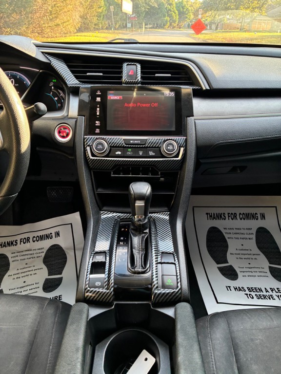 2017 Honda Civic Image 9