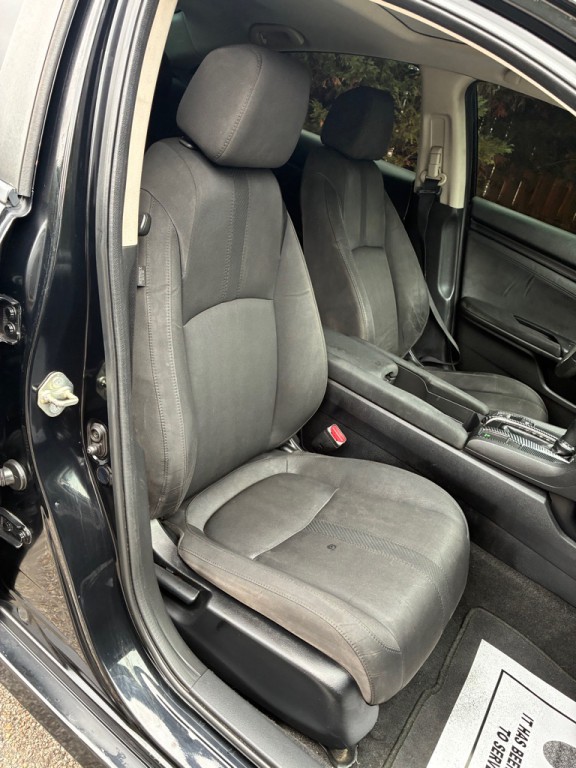 2017 Honda Civic Image 18