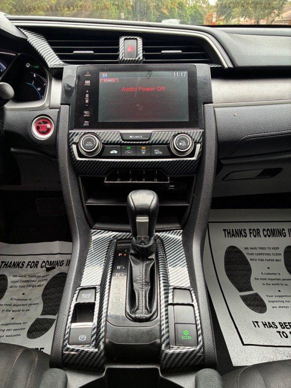 2017 Honda Civic Image 21