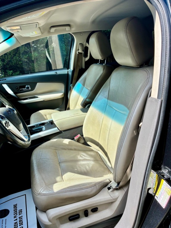 2013 Ford Edge Image 8