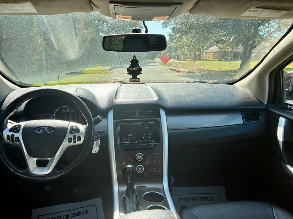 2011 Ford Edge Image 12