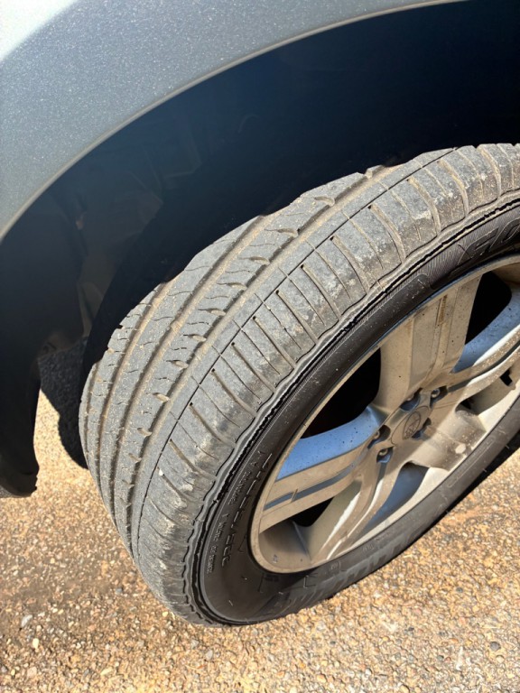 2010 Subaru Forester Image 18