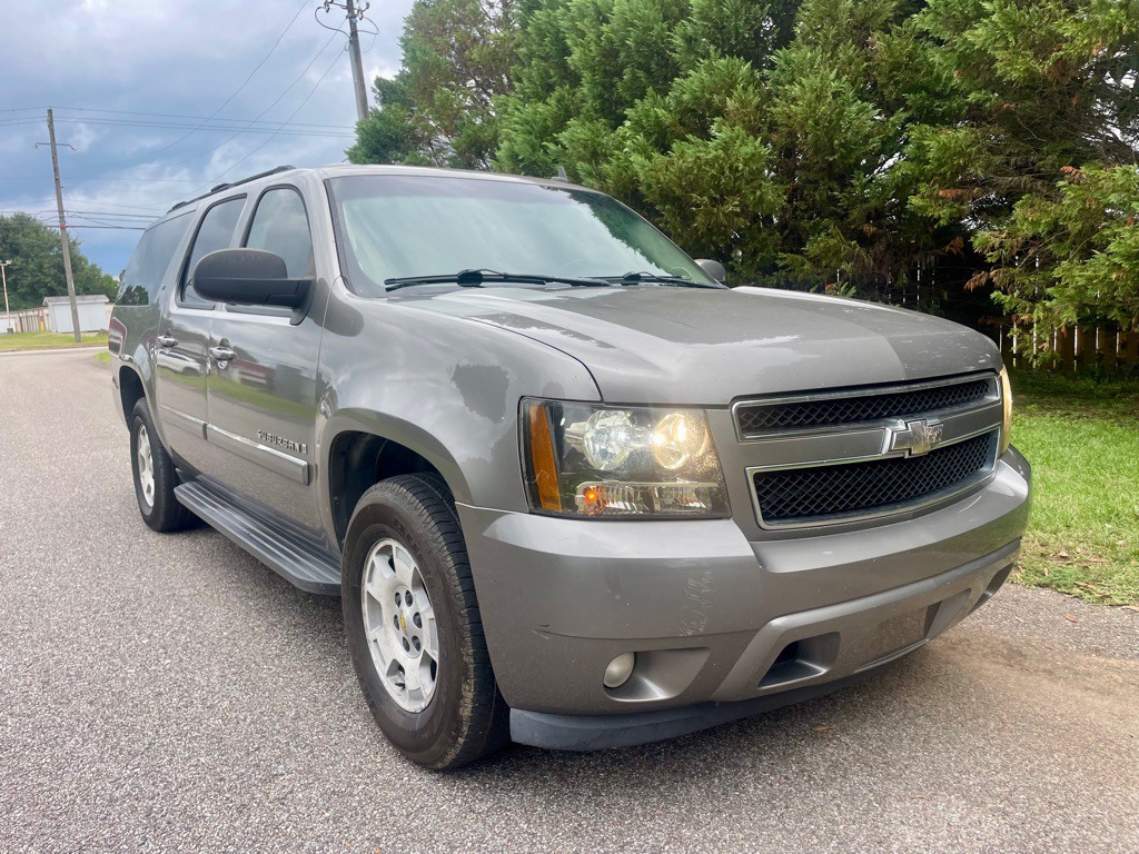 2008 Chevrolet Suburban Image 5