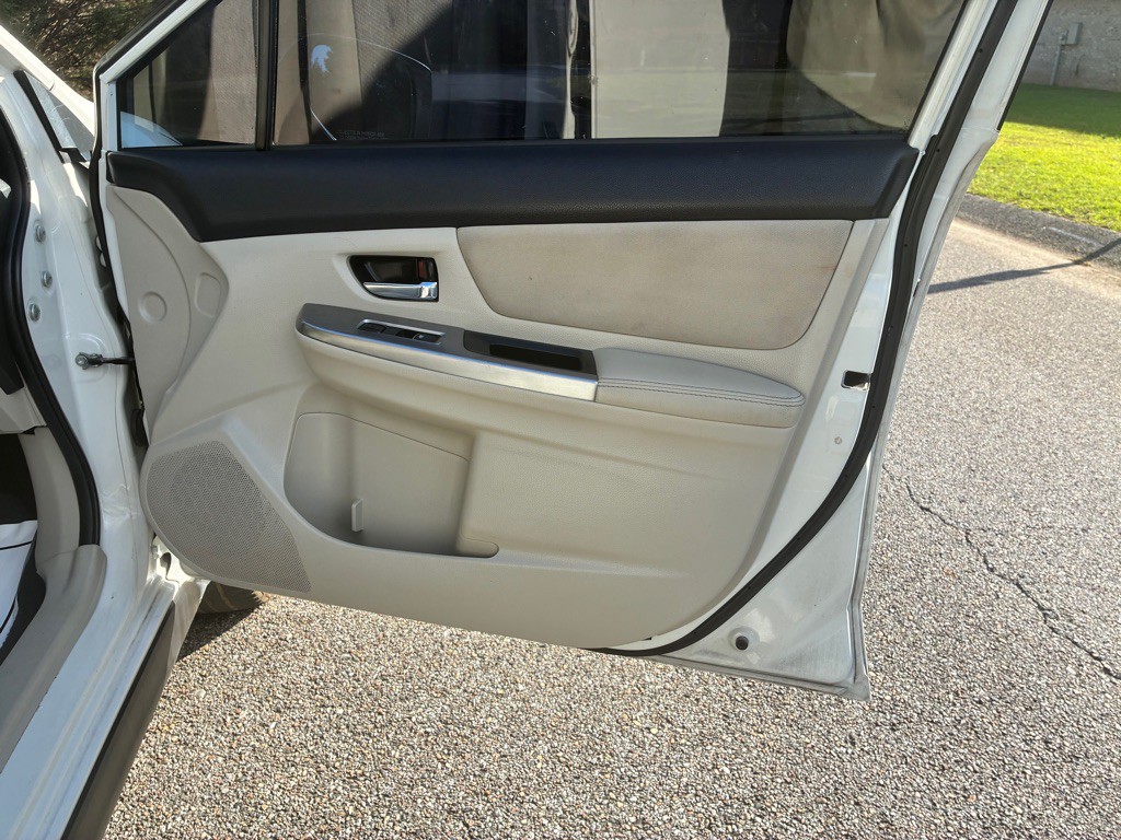 2015 Subaru Crosstrek Image 16