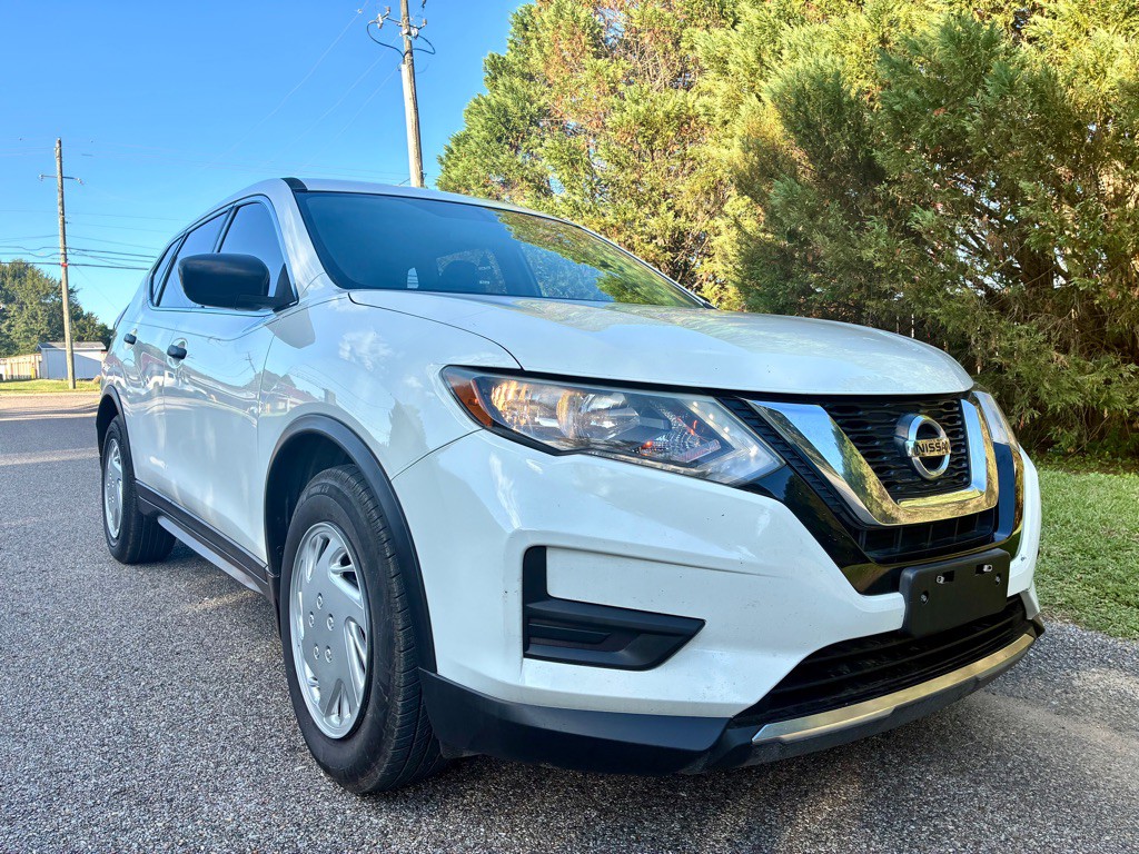 2017 Nissan Rogue Image 5