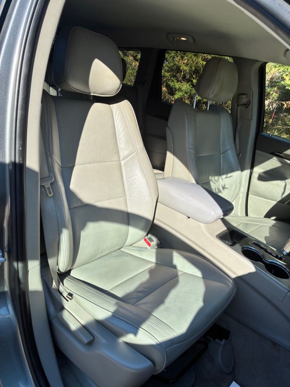 2012 Jeep Grand Cherokee Image 15