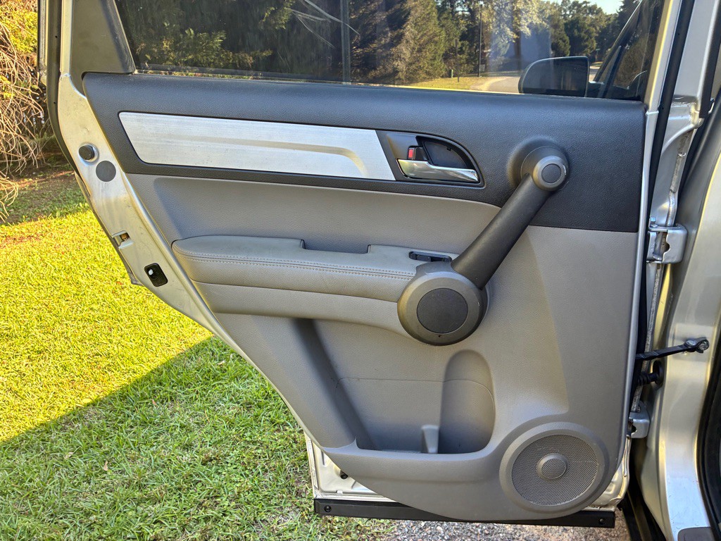 2010 Honda CR-V Image 11