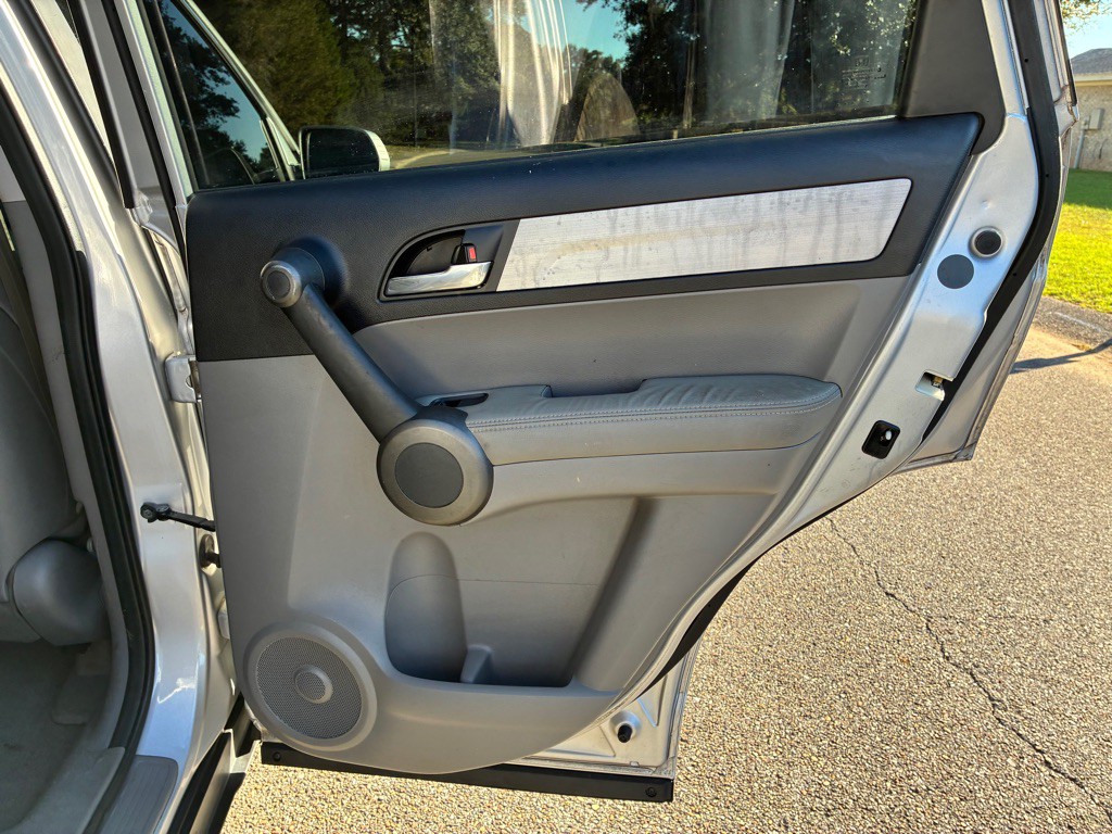 2010 Honda CR-V Image 30