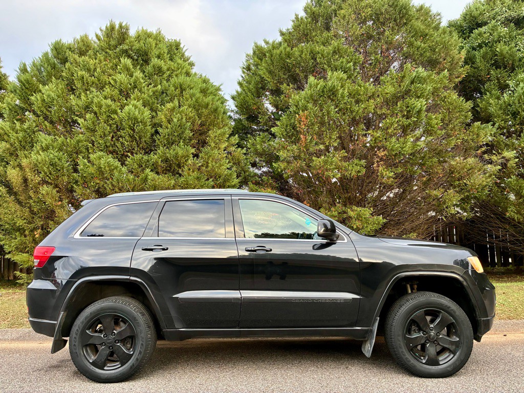 2012 Jeep Grand Cherokee Image 3